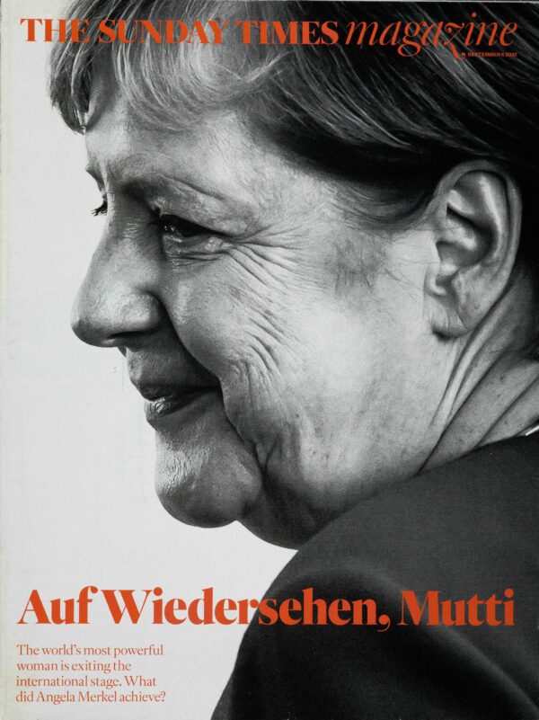 The Sunday Times Magazine: Auf Wiedersehen, Mutti, Zeitschrift, 2021, Stiftung Museum Kunstpalast, Foto: LVR-ZMB - Annette Hiller.